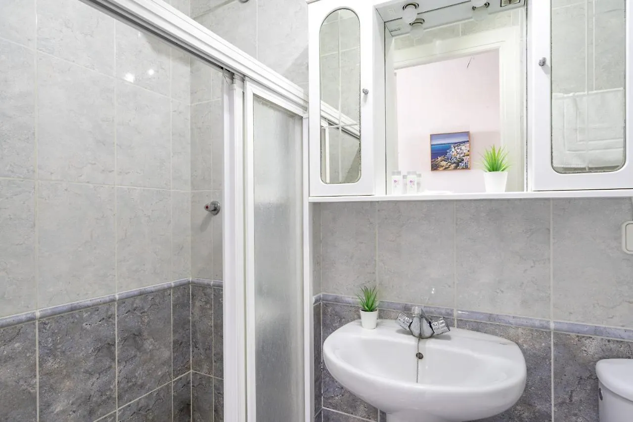 Hillside Flat With Pool In Calahonda By Costarentals - Ref 135 Sitio de Calahonda Spain